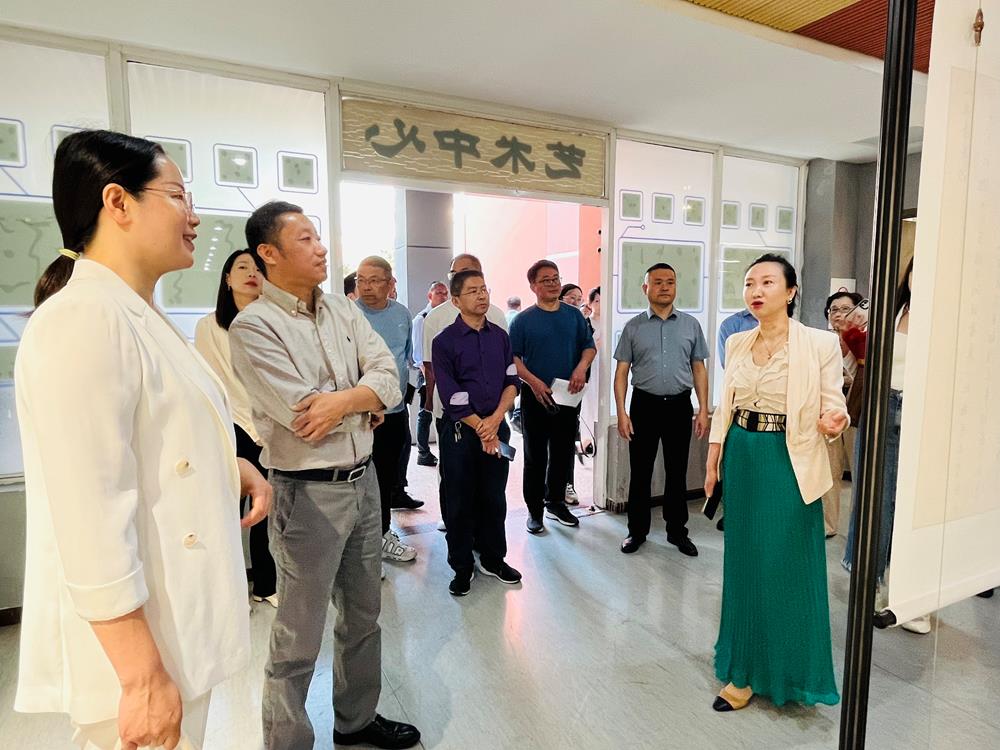 6e28538886904d06a91a5741d091808b.jpg 6e28538886904d06a91a5741d091808b.jpg