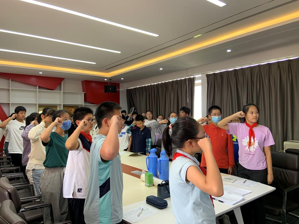 b733acf4f84442b4983e7cabb475d789.jpg b733acf4f84442b4983e7cabb475d789.jpg