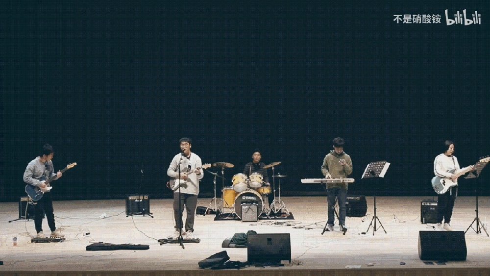 2e9c1bd49df94fb8b8e08955e3da772d.Gif